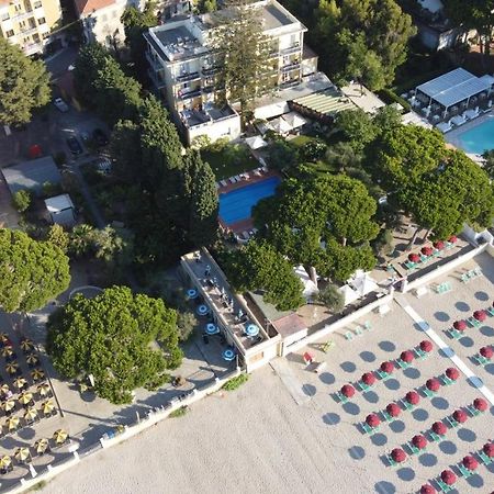 Hotel Eden Park Diano Marina Exterior photo